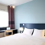 B&B Hotel Hyeres 2* Hyeres