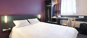 Отель B&B Hotel Hyeres Йер