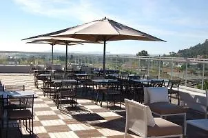 Отель B&B Hotel Hyeres