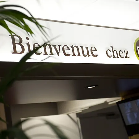 B&B Hotel Hyeres Отель
