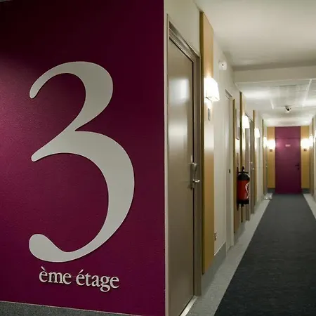 B&B Hôtel Hyeres 2* Hyères