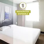 B&B Hotel Hyeres הייר