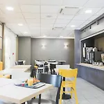 B&B Hotel Hyeres 2* Hyeres