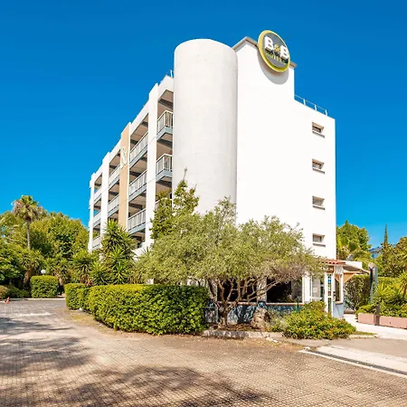 B&B Hôtel Hyeres 2*