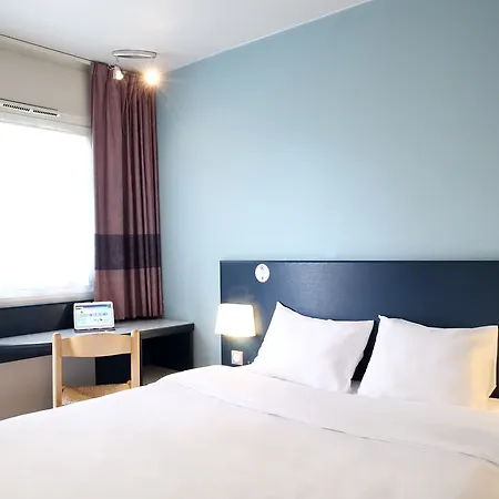 B&B Hotel Hyeres 2* Йер