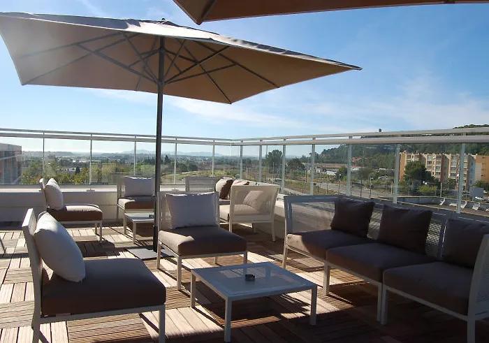 B&B Hotel Hyeres 2*