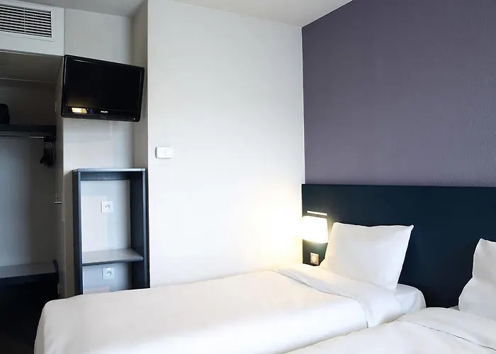 B&B Hotel Hyeres
