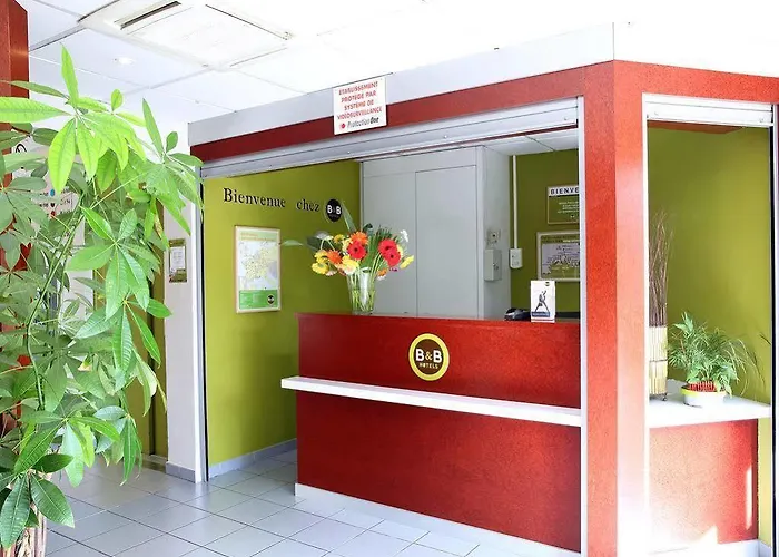 B&B Hotel Hyeres Hotel Hyères