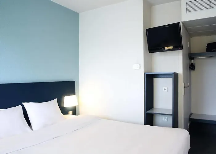 فندق B&B Hotel Hyeres Hyères