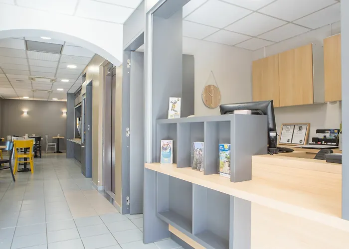 فندق B&B Hotel Hyeres Hyères